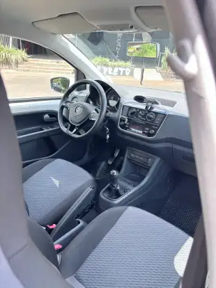 VOLKSWAGEN-UP-2017