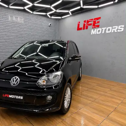 VOLKSWAGEN-UP-2017
