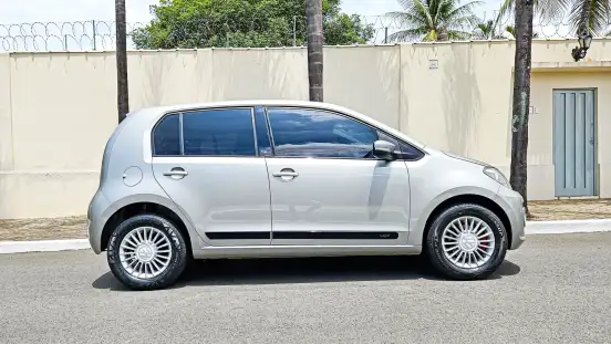 VOLKSWAGEN-UP-1.0 TSI MOVE UP 12V FLEX 4P MANUAL VOLKSWAGEN-UP-2015