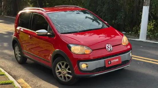 VOLKSWAGEN-UP-2016
