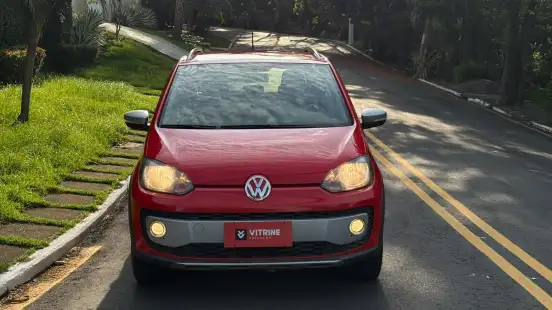 VOLKSWAGEN-UP-2016