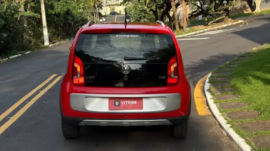 VOLKSWAGEN-UP-2016