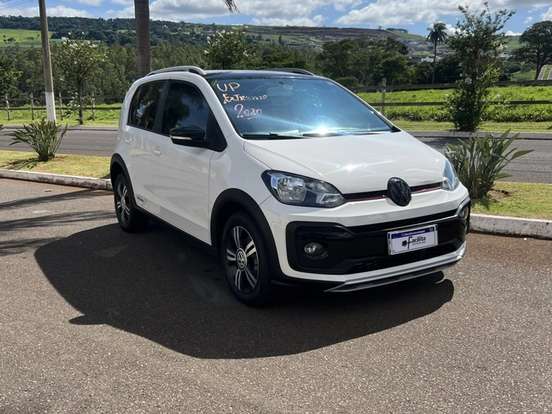 VOLKSWAGEN-UP-1.0 170 TSI TOTAL FLEX XTREME 4P MANUAL VOLKSWAGEN-UP-2019