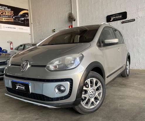 VOLKSWAGEN-UP-2014