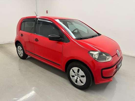 VOLKSWAGEN-UP-2016
