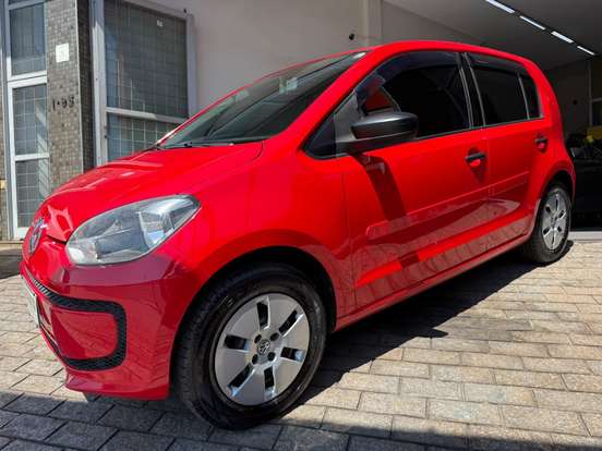 VOLKSWAGEN-UP-2015