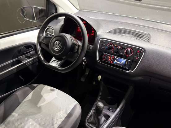 VOLKSWAGEN-UP-1.0 MPI TAKE UP 12V FLEX 4P MANUAL VOLKSWAGEN-UP-2014