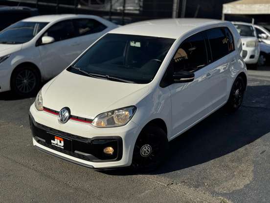 VOLKSWAGEN-UP-2017