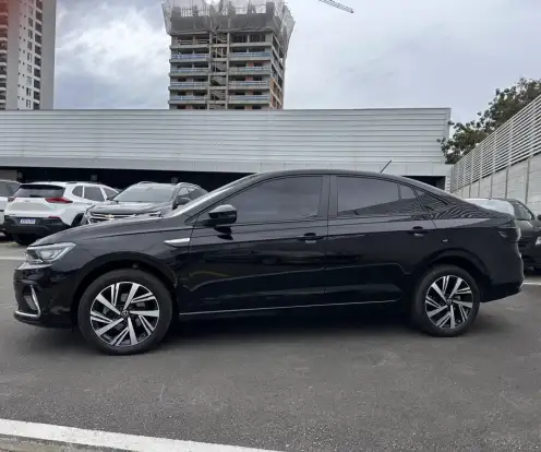 VOLKSWAGEN-VIRTUS-2024