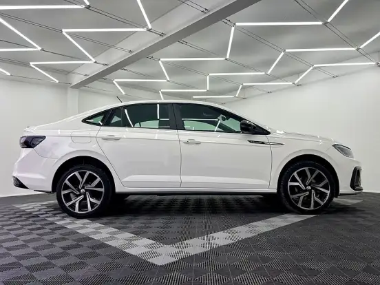 VOLKSWAGEN-VIRTUS-1.4 250 TSI EXCLUSIVE AUTOMÁTICO VOLKSWAGEN-VIRTUS-2024