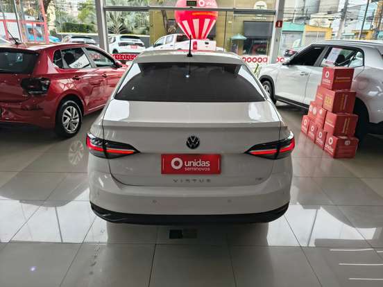 VOLKSWAGEN-VIRTUS-2025