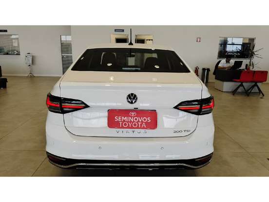 VOLKSWAGEN-VIRTUS-1.0 200 TSI HIGHLINE AUTOMÁTICO VOLKSWAGEN-VIRTUS-2024