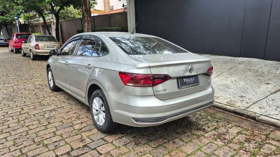 VOLKSWAGEN-VIRTUS-2020