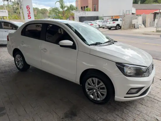 VOLKSWAGEN-VOYAGE-2021