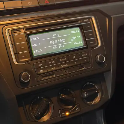 VOLKSWAGEN-VOYAGE-2021