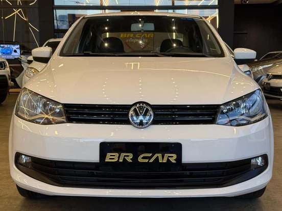 VOLKSWAGEN-VOYAGE-2013