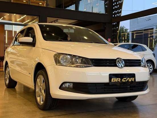 VOLKSWAGEN-VOYAGE-2013