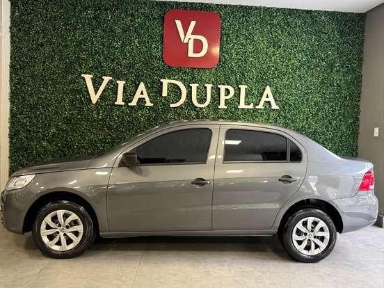 VOLKSWAGEN-VOYAGE-2012