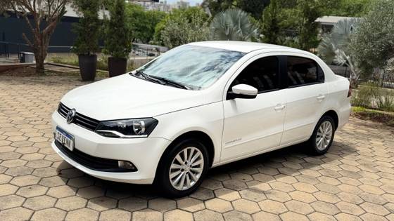VOLKSWAGEN VOYAGE 1.6 MI COMFORTLINE 8V FLEX 4P MANUAL