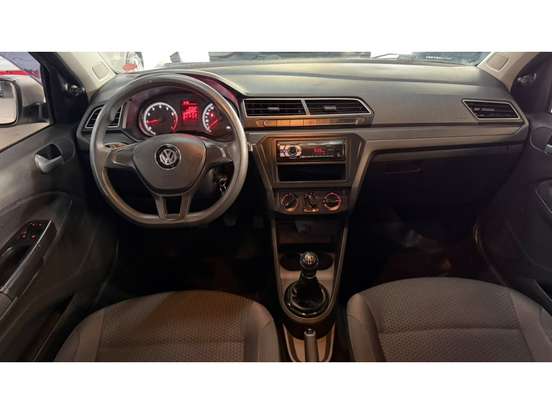 VOLKSWAGEN-VOYAGE-1.6 MSI TOTALFLEX TRENDLINE 4P MANUAL VOLKSWAGEN-VOYAGE-2017