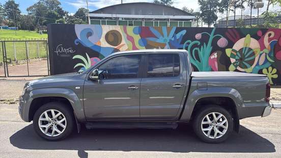 VOLKSWAGEN-AMAROK-2021