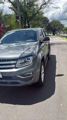 VOLKSWAGEN-AMAROK-2021
