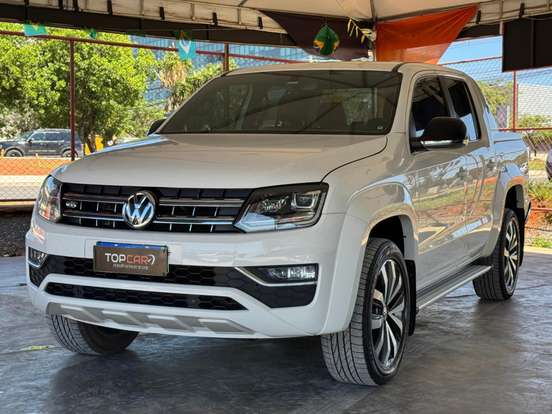 VOLKSWAGEN-AMAROK-2023