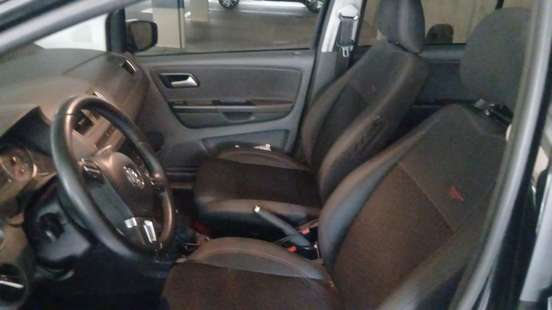 VOLKSWAGEN-CROSSFOX-2013
