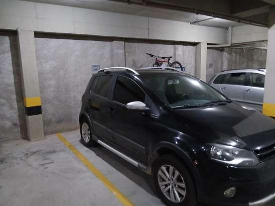 VOLKSWAGEN-CROSSFOX-1.6 MI FLEX 8V 4P MANUAL VOLKSWAGEN-CROSSFOX-2013
