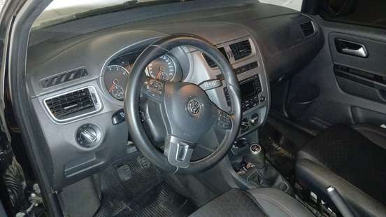 VOLKSWAGEN-CROSSFOX-2013