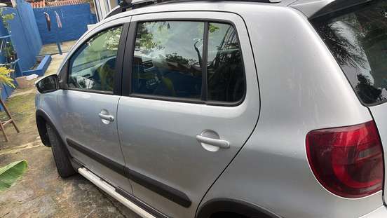 VOLKSWAGEN-CROSSFOX-1.6 MI FLEX 8V 4P MANUAL VOLKSWAGEN-CROSSFOX-2013