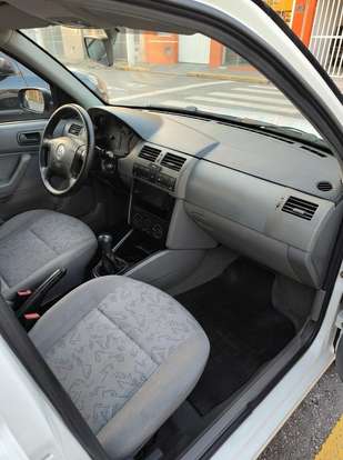 VOLKSWAGEN-GOL-1.0 MI 16V GASOLINA 4P MANUAL G.III VOLKSWAGEN-GOL-2000