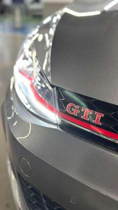 VOLKSWAGEN-GOLF-2019