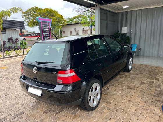 VOLKSWAGEN GOLF 2.0 MI COMFORTLINE 8V GASOLINA 4P AUTOMÁTICO
