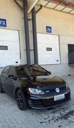 VOLKSWAGEN-GOLF-2014