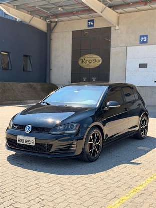 VOLKSWAGEN-GOLF-2014