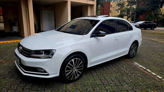 VOLKSWAGEN JETTA 1.4 16V TSI COMFORTLINE GASOLINA 4P TIPTRONIC
