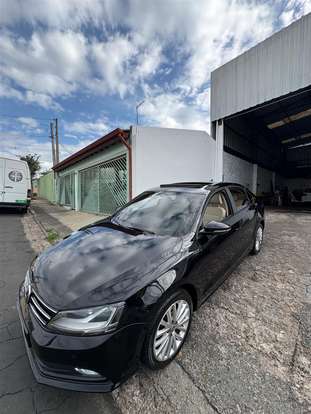 VOLKSWAGEN-JETTA-2016