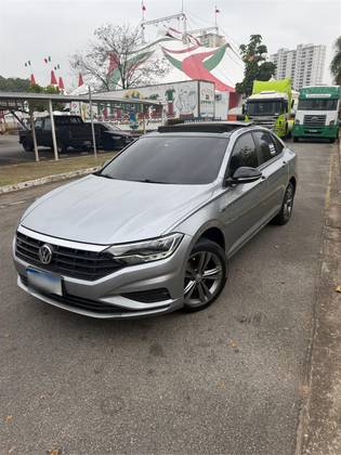 VOLKSWAGEN JETTA 1.4 250 TSI TOTAL FLEX R-LINE TIPTRONIC