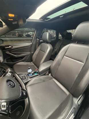 VOLKSWAGEN-JETTA-2020