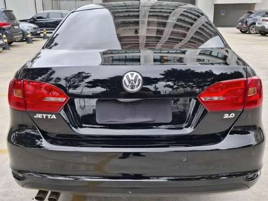 VOLKSWAGEN-JETTA-2.0 COMFORTLINE FLEX 4P TIPTRONIC VOLKSWAGEN-JETTA-2014