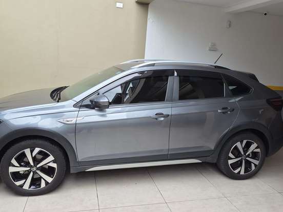 VOLKSWAGEN-NIVUS-1.0 200 TSI TOTAL FLEX HIGHLINE AUTOMÁTICO VOLKSWAGEN-NIVUS-2023