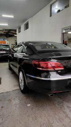 VOLKSWAGEN-PASSAT-2013