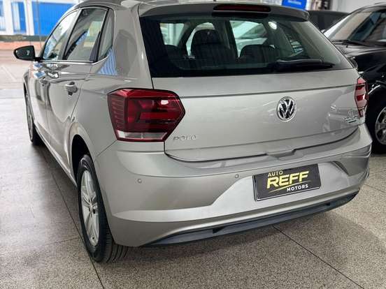 VOLKSWAGEN-POLO-1.0 200 TSI COMFORTLINE AUTOMÁTICO VOLKSWAGEN-POLO-2018