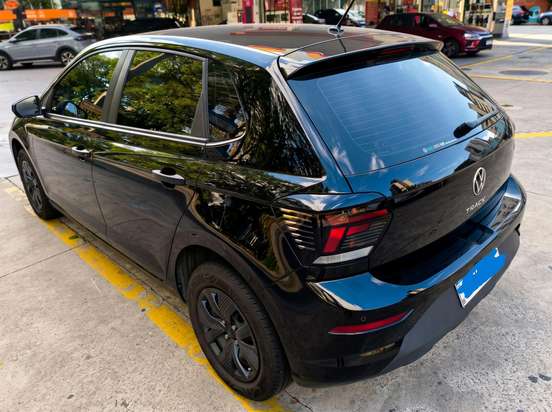 VOLKSWAGEN-POLO-2023