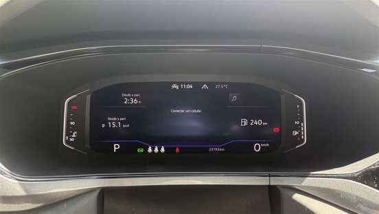VOLKSWAGEN-TAOS-2023