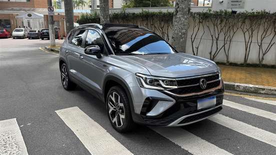 VOLKSWAGEN-TAOS-2025
