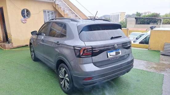 VOLKSWAGEN-T-CROSS-2022