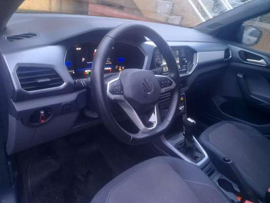 VOLKSWAGEN-T-CROSS-2022