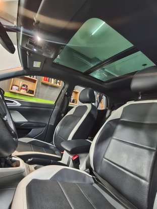 VOLKSWAGEN-T-CROSS-2019